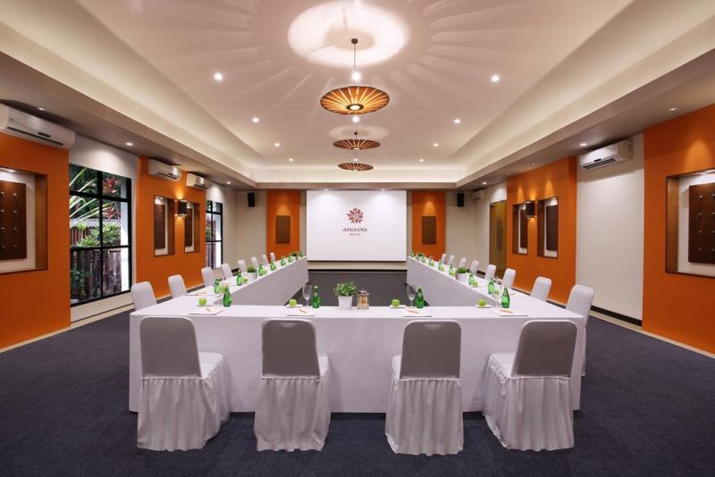 Cassia Bintan 4*