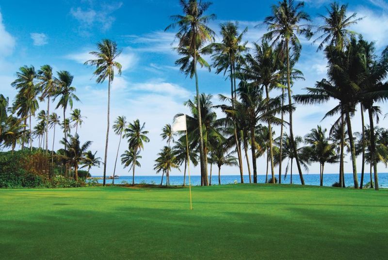 Cassia Bintan 4*