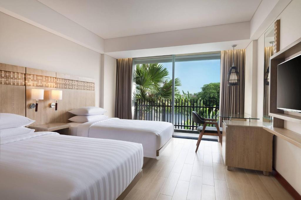 Fairfield By Marriott Bali Legian 4*