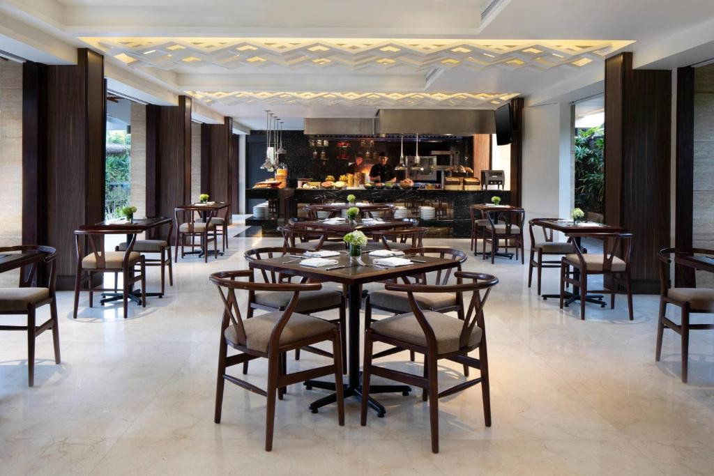 Fairfield By Marriott Bali Legian 4*