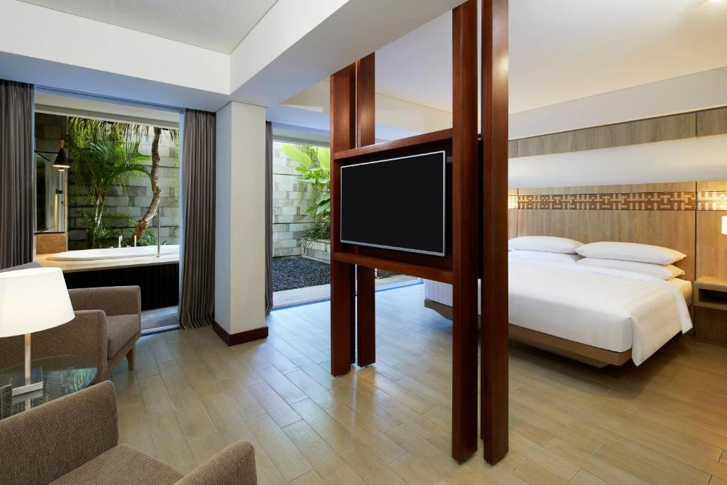 Fairfield By Marriott Bali Legian 4*