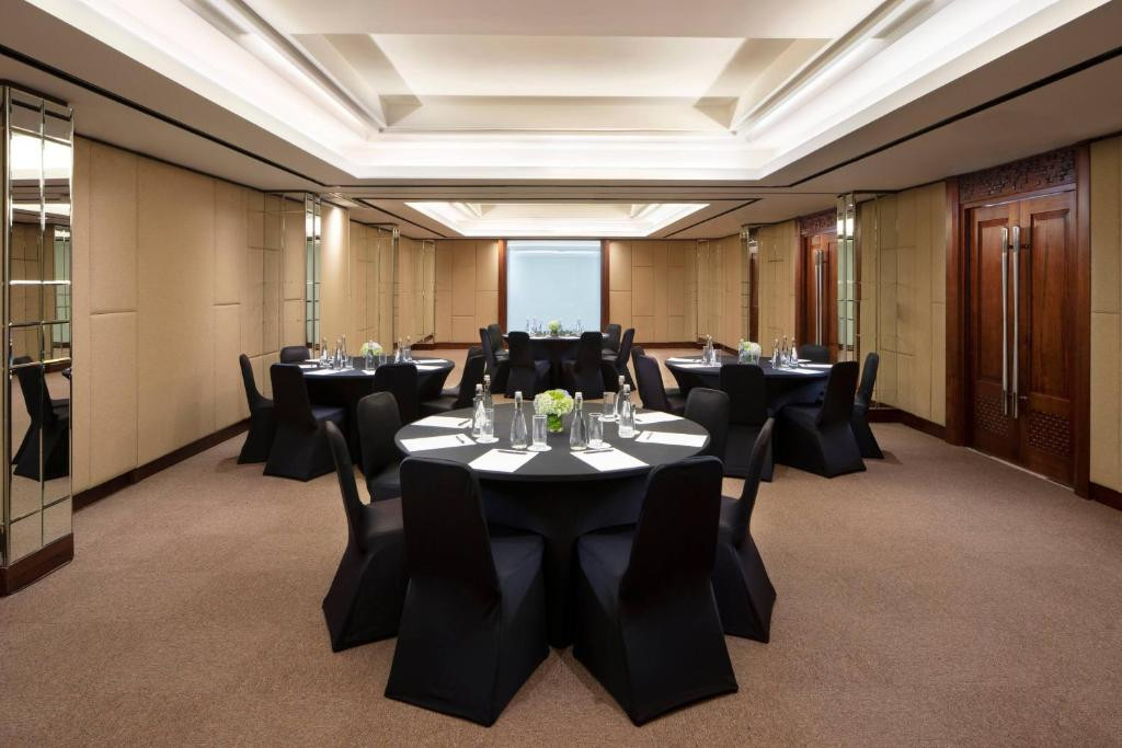 Fairfield By Marriott Bali Legian 4*