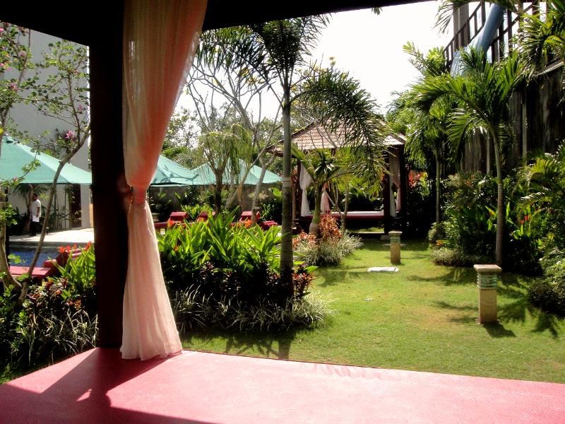 Grand Jimbaran Boutique Hotel & Spa 5*