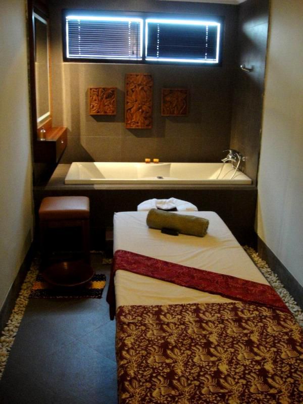 Grand Jimbaran Boutique Hotel & Spa 5*