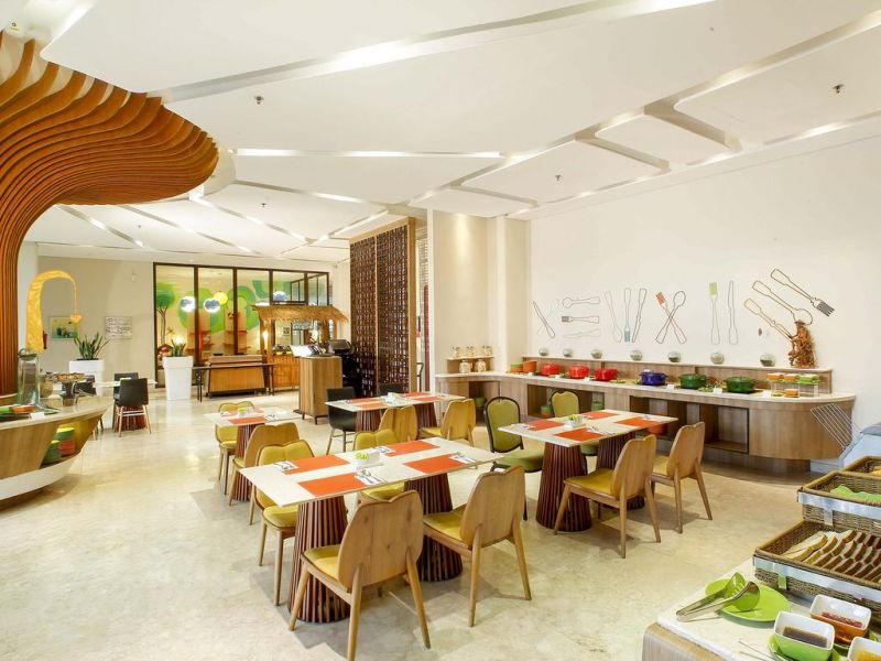 Grand Livio Legian 3*