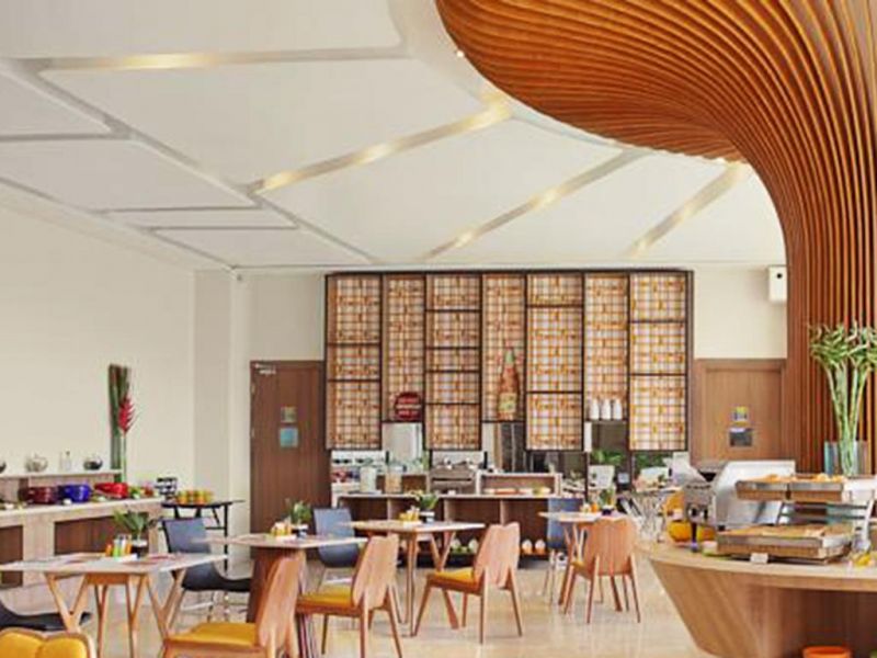 Grand Livio Legian 3*