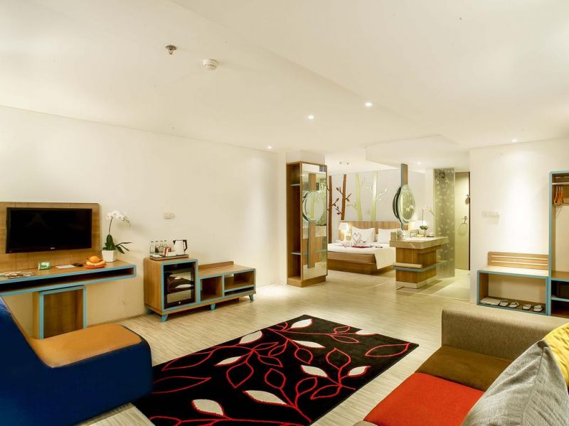 Grand Livio Legian 3*