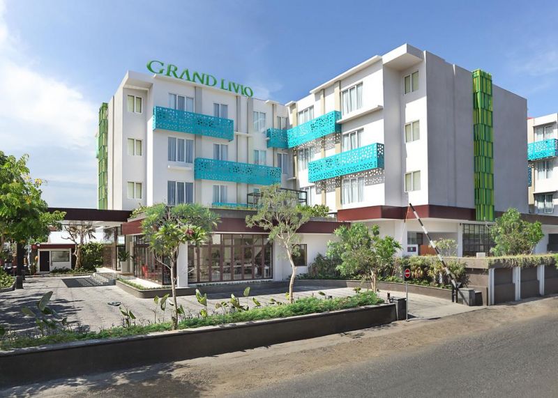 Grand Livio Legian 3*