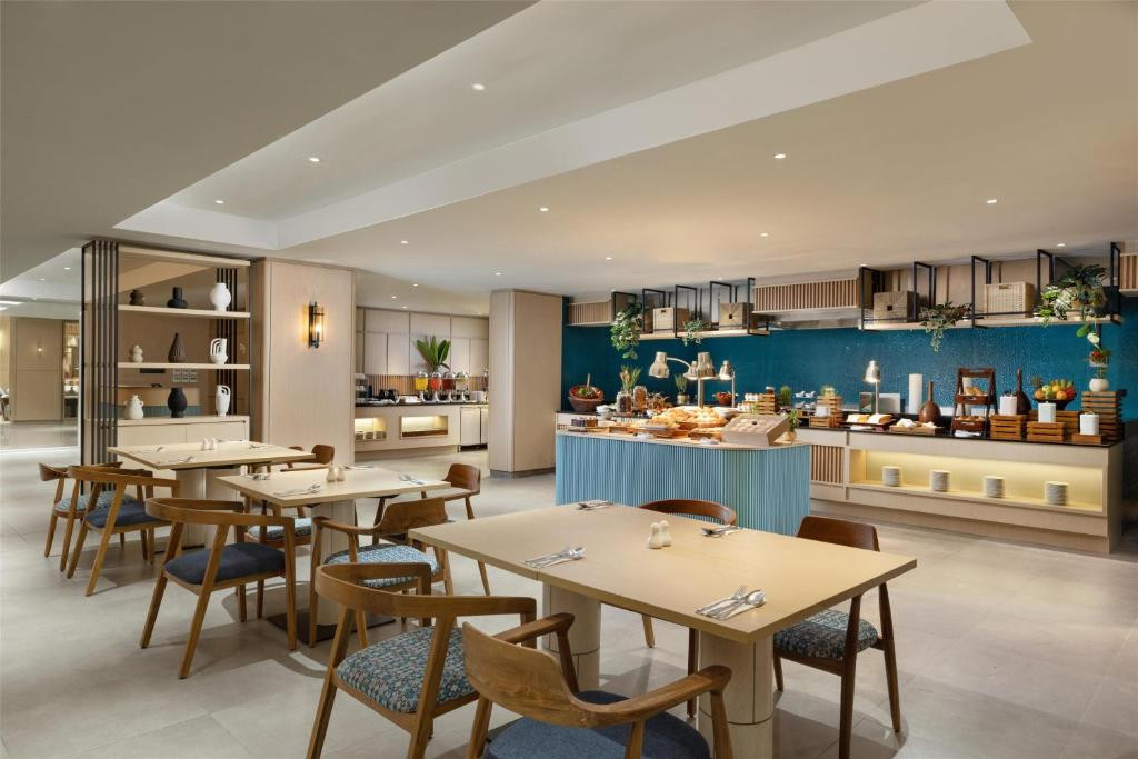 Hilton Garden Inn Bali Nusa Dua (Ex. Ibis Styles Bali Benoa) 4*
