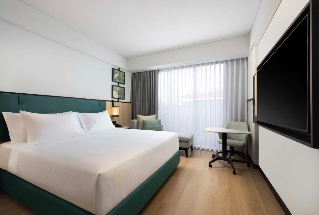 Hilton Garden Inn Bali Nusa Dua (Ex. Ibis Styles Bali Benoa) 4*