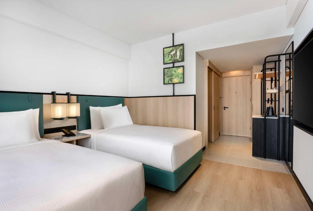 Hilton Garden Inn Bali Nusa Dua (Ex. Ibis Styles Bali Benoa) 4*