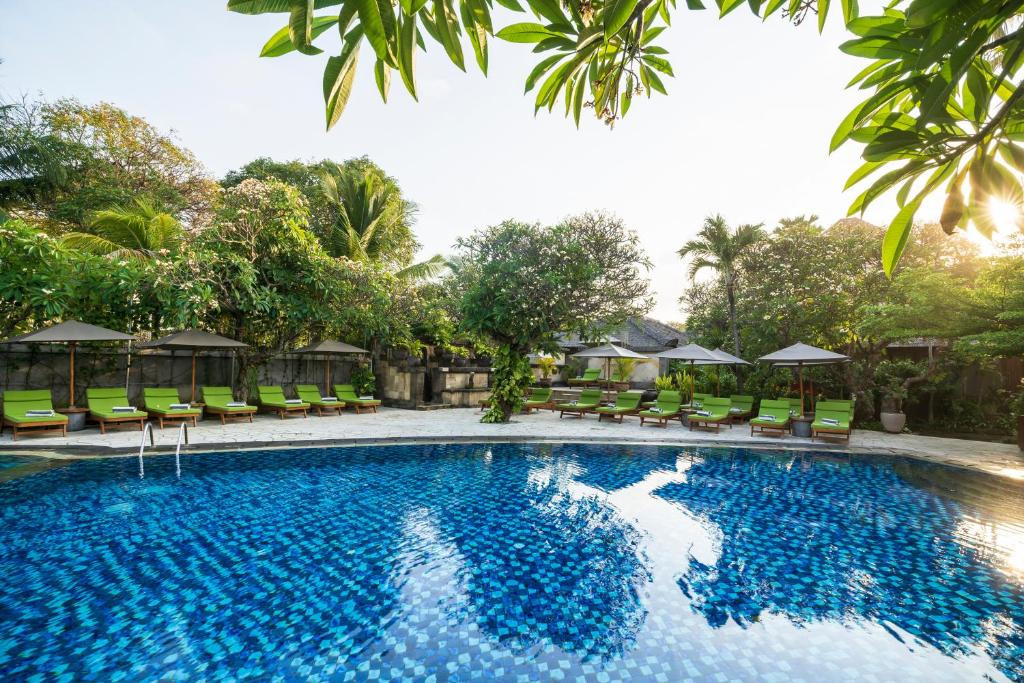 Kuta Seaview Boutique Resort & Spa 4*