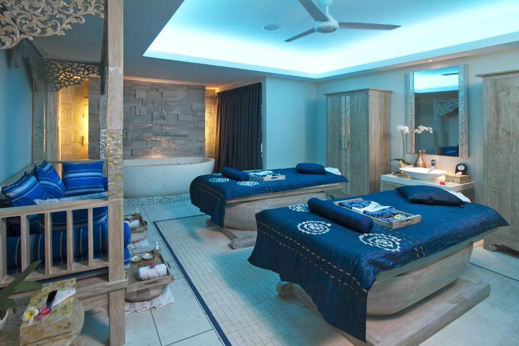Kuta Seaview Boutique Resort & Spa 4*