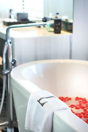 L Hotel Seminyak 5*