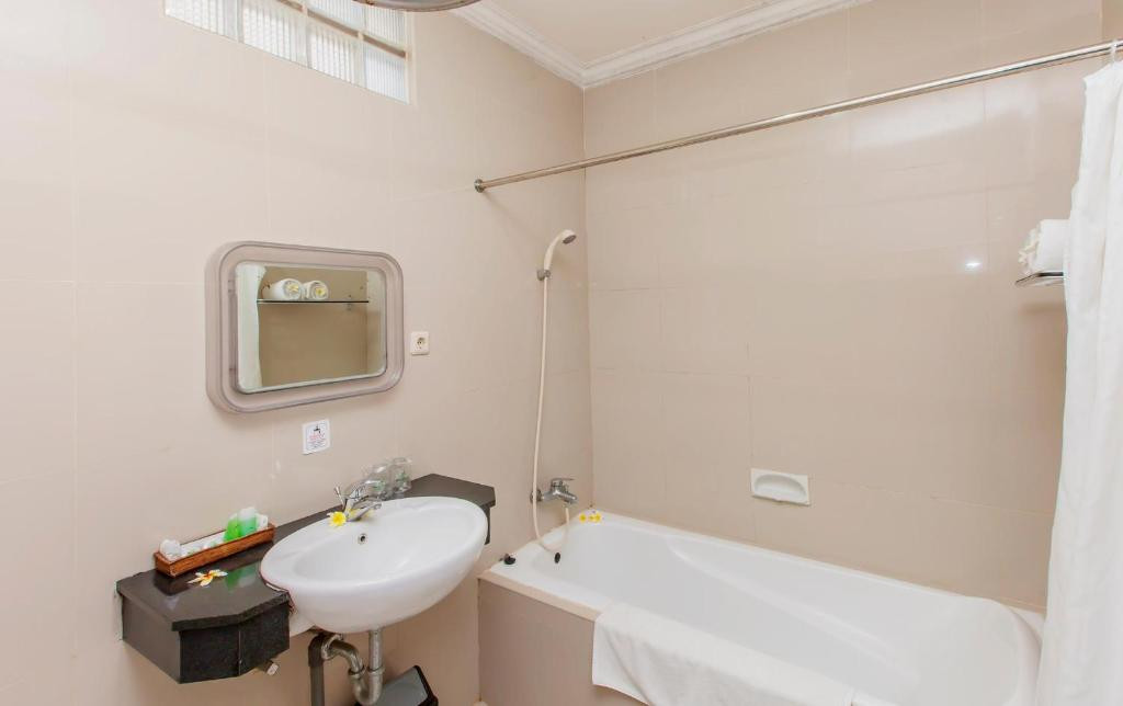 Melasti Kuta Beach Bungalows 3*