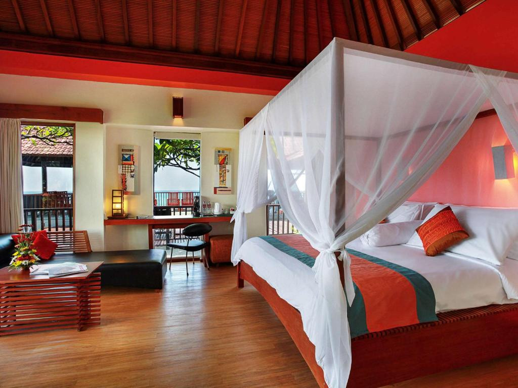 Mercure Kuta Bali 4*