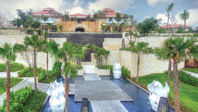 Mulia Resort 5*