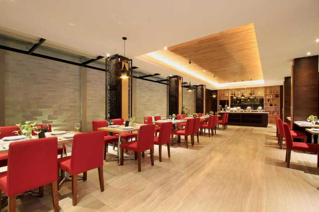 Ohana Hotel Kuta 3*