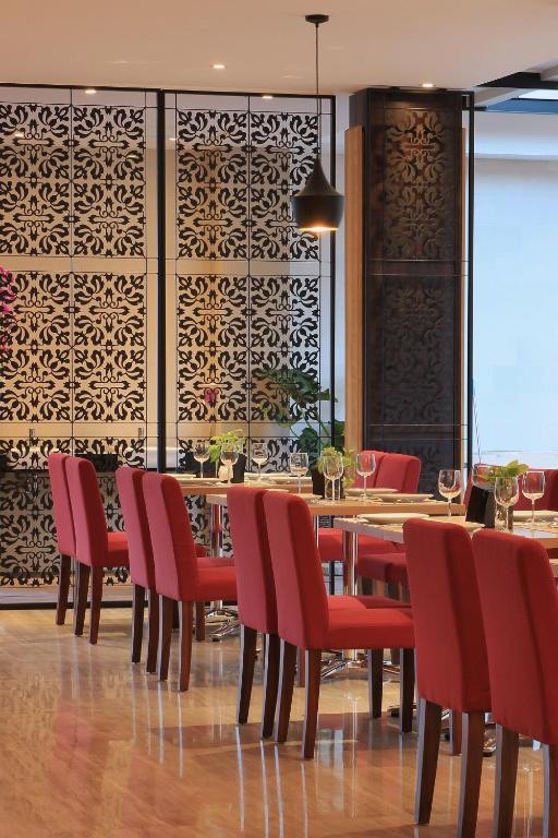 Ohana Hotel Kuta 3*