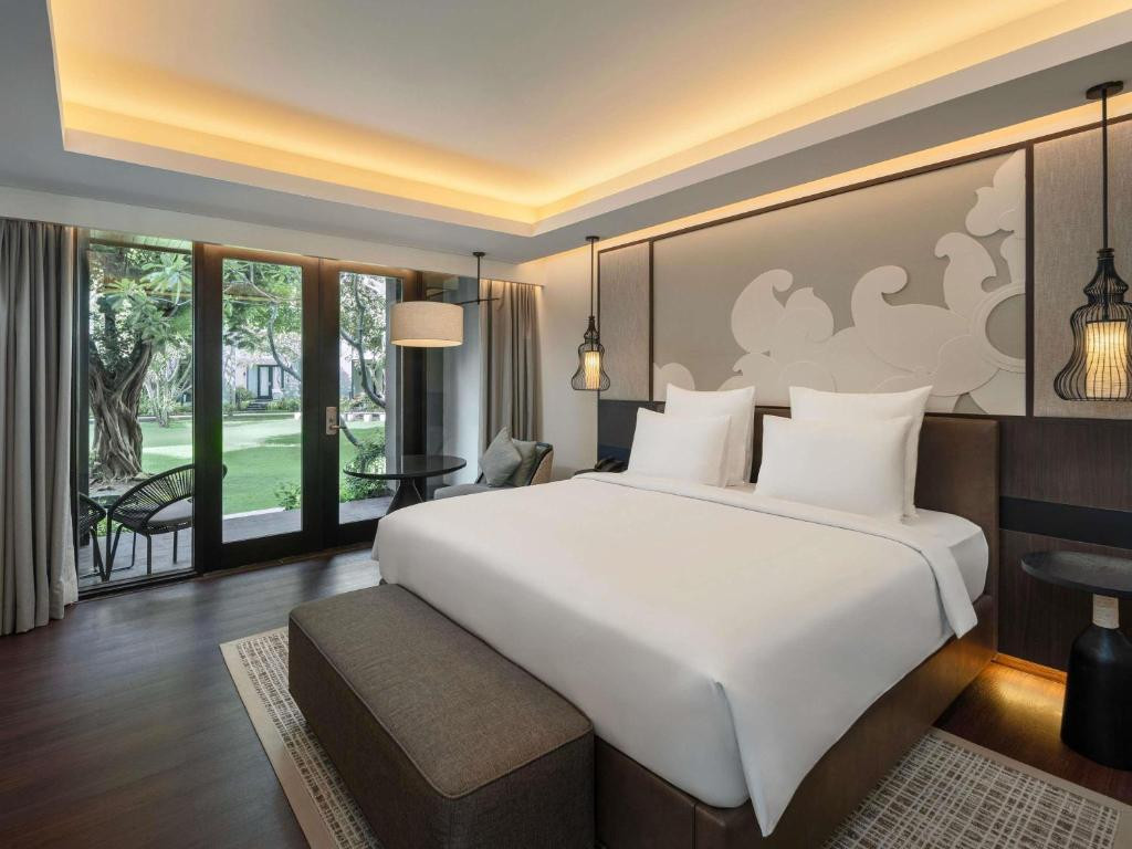 Pullman Bali Legian Beach (Ex. Pullman Legian Nirwana) 5*