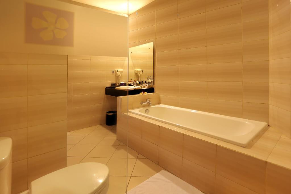 Kuta Central Park 4*