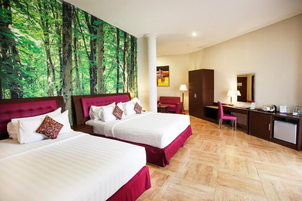 Kuta Central Park 4*