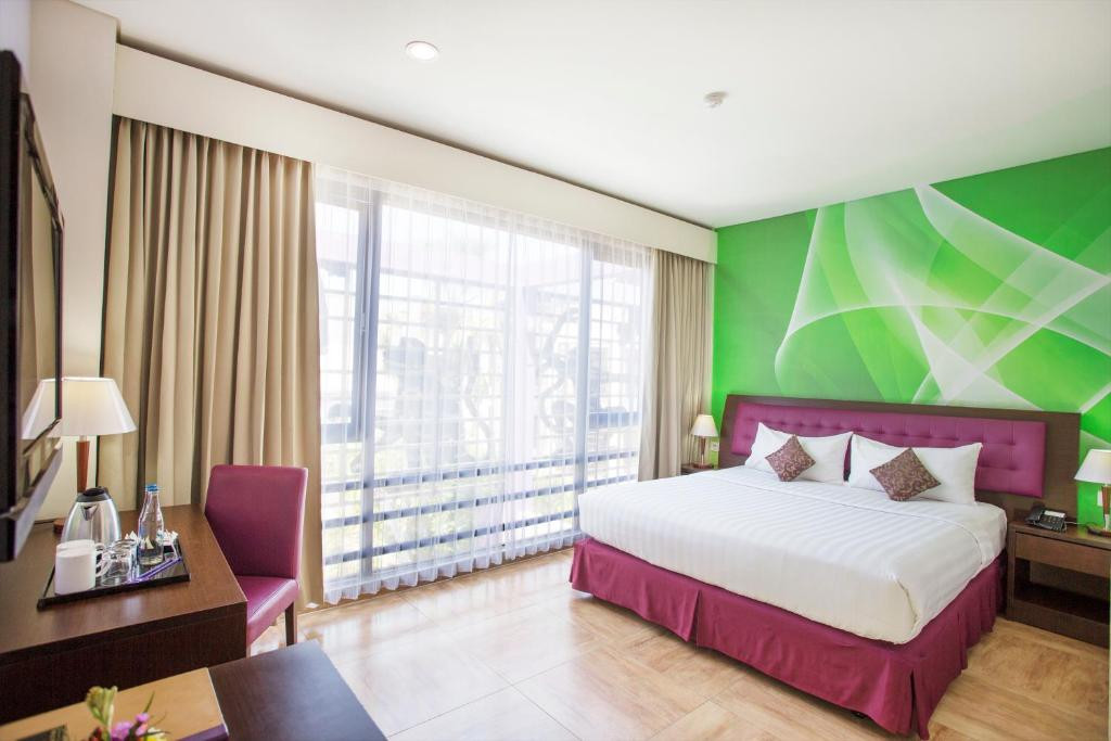 Kuta Central Park 4*
