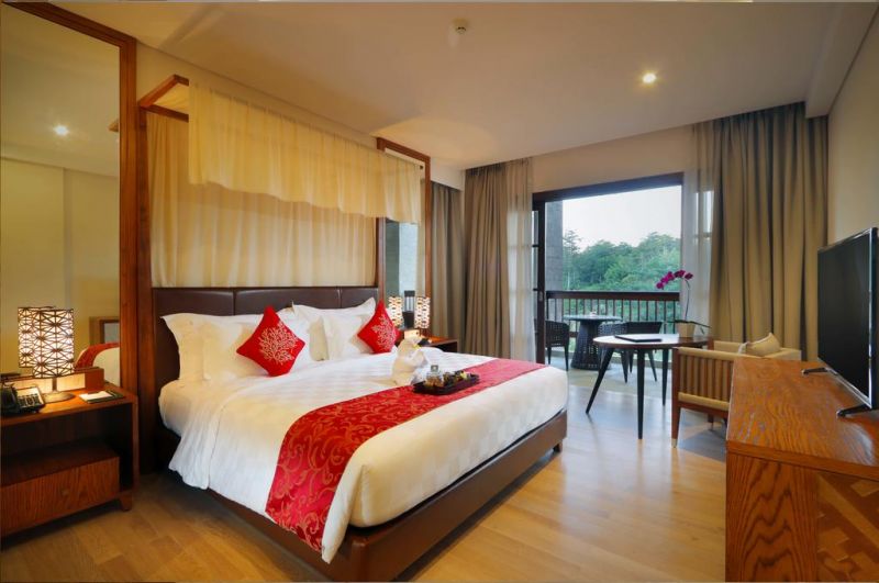 Royal Tulip Springhill Resort Jimbaran 5*