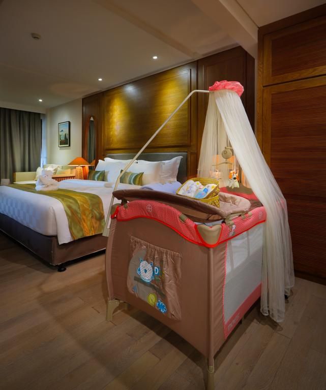 Royal Tulip Springhill Resort Jimbaran 5*