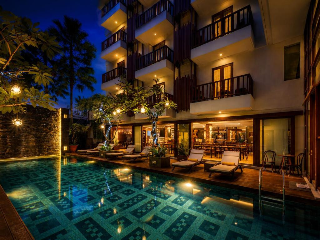 D'Primahotel Seminyak (Ex. Sense Hotel Seminyak) 4*
