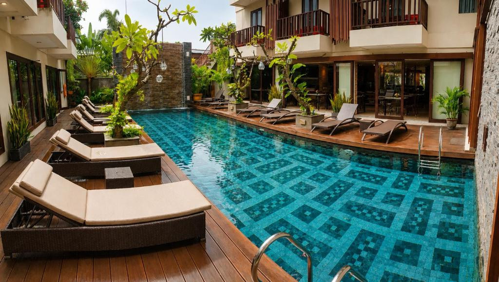 D'Primahotel Seminyak (Ex. Sense Hotel Seminyak) 4*