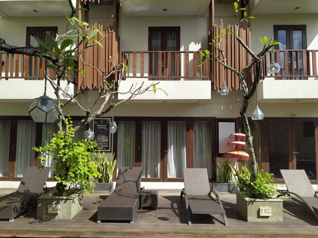 D'Primahotel Seminyak (Ex. Sense Hotel Seminyak) 4*