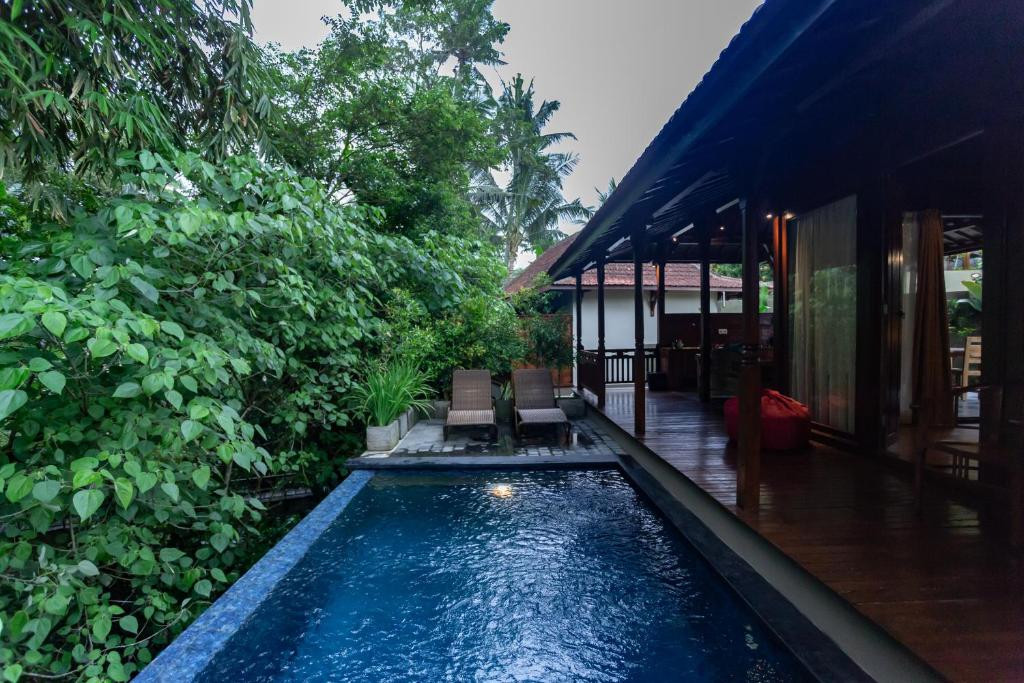 Ubud Heaven Sayan Villas Bali 4*