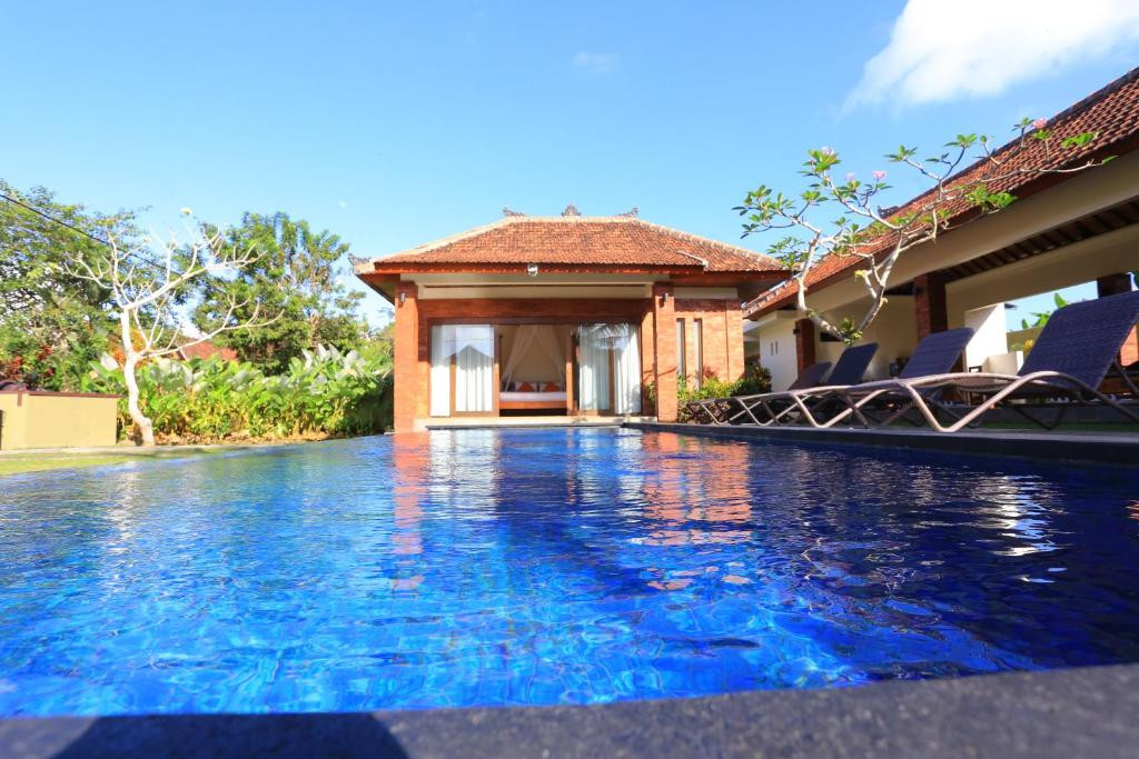 Ubud Heaven Sayan Villas Bali 4*