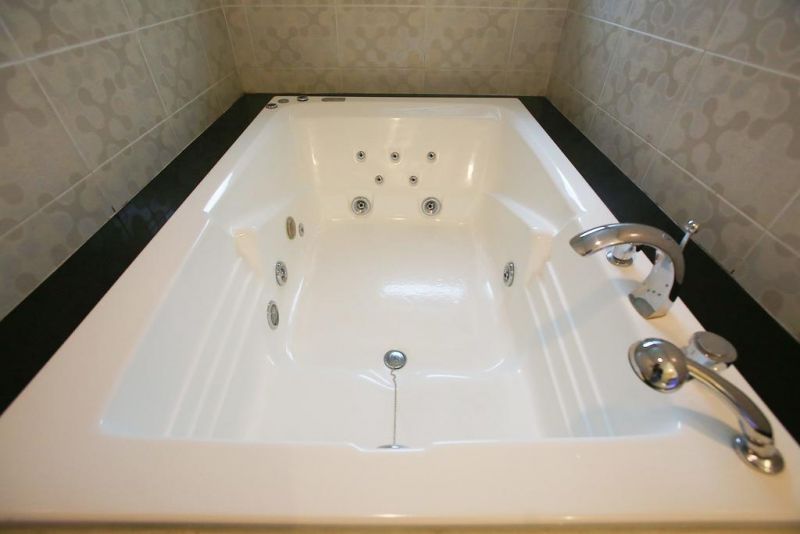Dh Naissance Hotel 3*