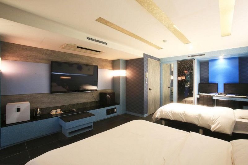 Dh Naissance Hotel 3*