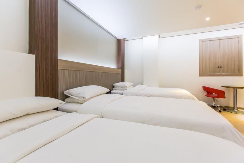 Dh Naissance Hotel 3*