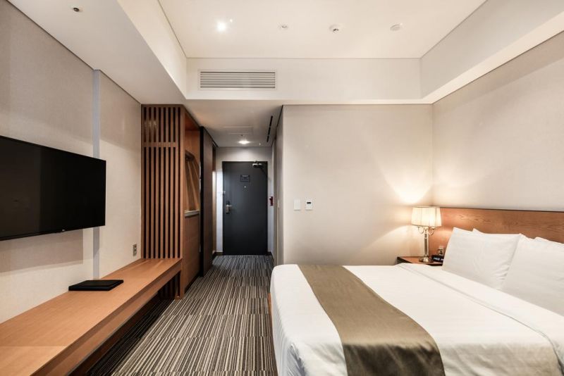 Golden Tulip Incheon Airport Hotel 4*