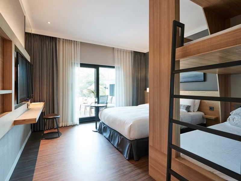 The Suites Hotel Jeju 5*
