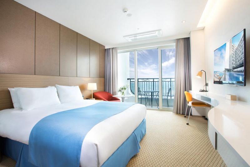 Whistle Lark Hotel 3*