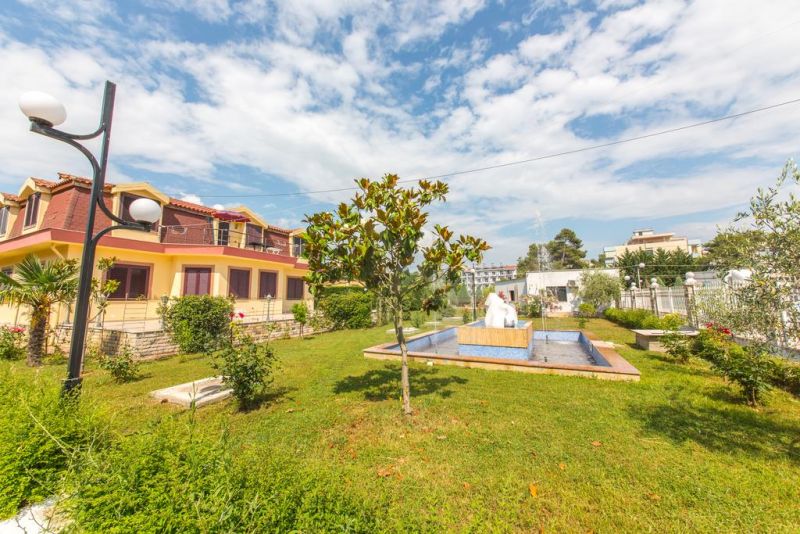 Kolaveri Resort 3*