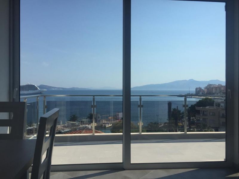 Kristina Suites 3*
