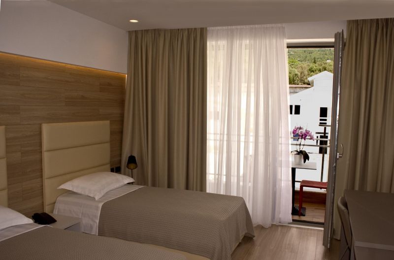 Morina Palace 5*