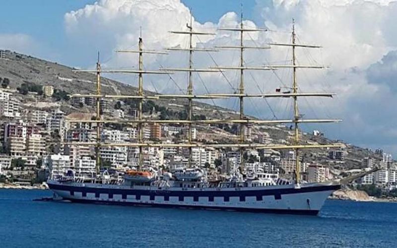 Royal Saranda Hotel 3*