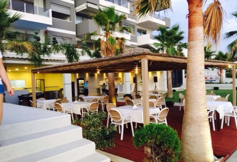 Saranda International 3*