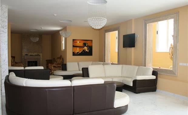 Sunborn Hotel 3*