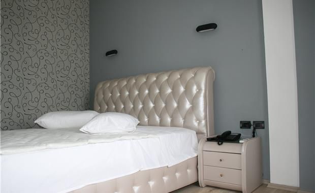 Sunborn Hotel 3*