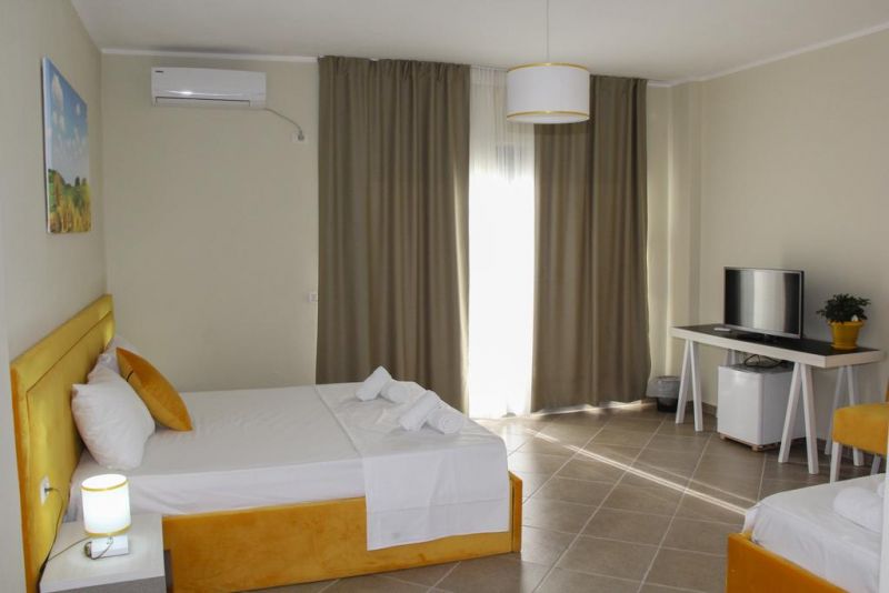 Sunrise Hotel 4*