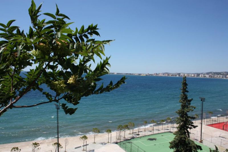 Vlora Beach House Apartments 4*