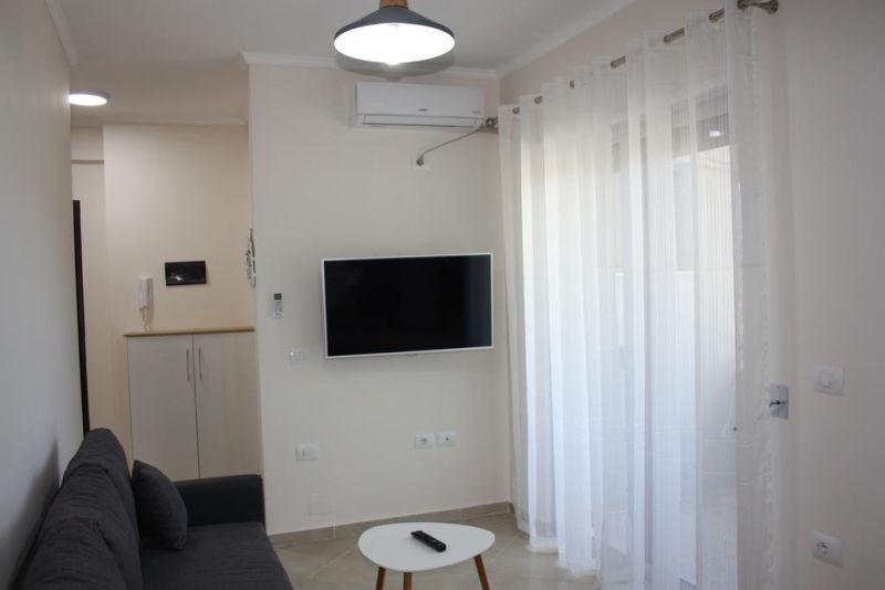 Vlora Beach House Apartments 4*